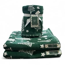 HTF Christmas Towel Set 4pc Green/White Embroidered North Spruce Lane Cotton