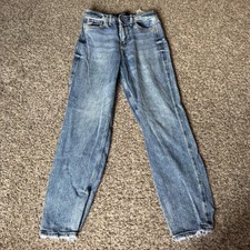 Hollister Ultra High-Rise Mom Jeans Medium Wash Blue Raw Hem Size 1R W25 L27