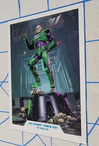 McFarlane Toys Multiverse Lex Luthor Power Suit DC Nuevo 52 Promo Tarjeta Coleccionable - Imagen 3 de 6