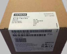 New In Box SIEMENS 6ES7 223-1BL32-0XB0 6ES7223-1BL32-0XB0 I/O Module