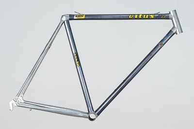 NOS VITUS 979 ALLOY FRAME VINTAGE ROAD RACING BIKE LUGS
