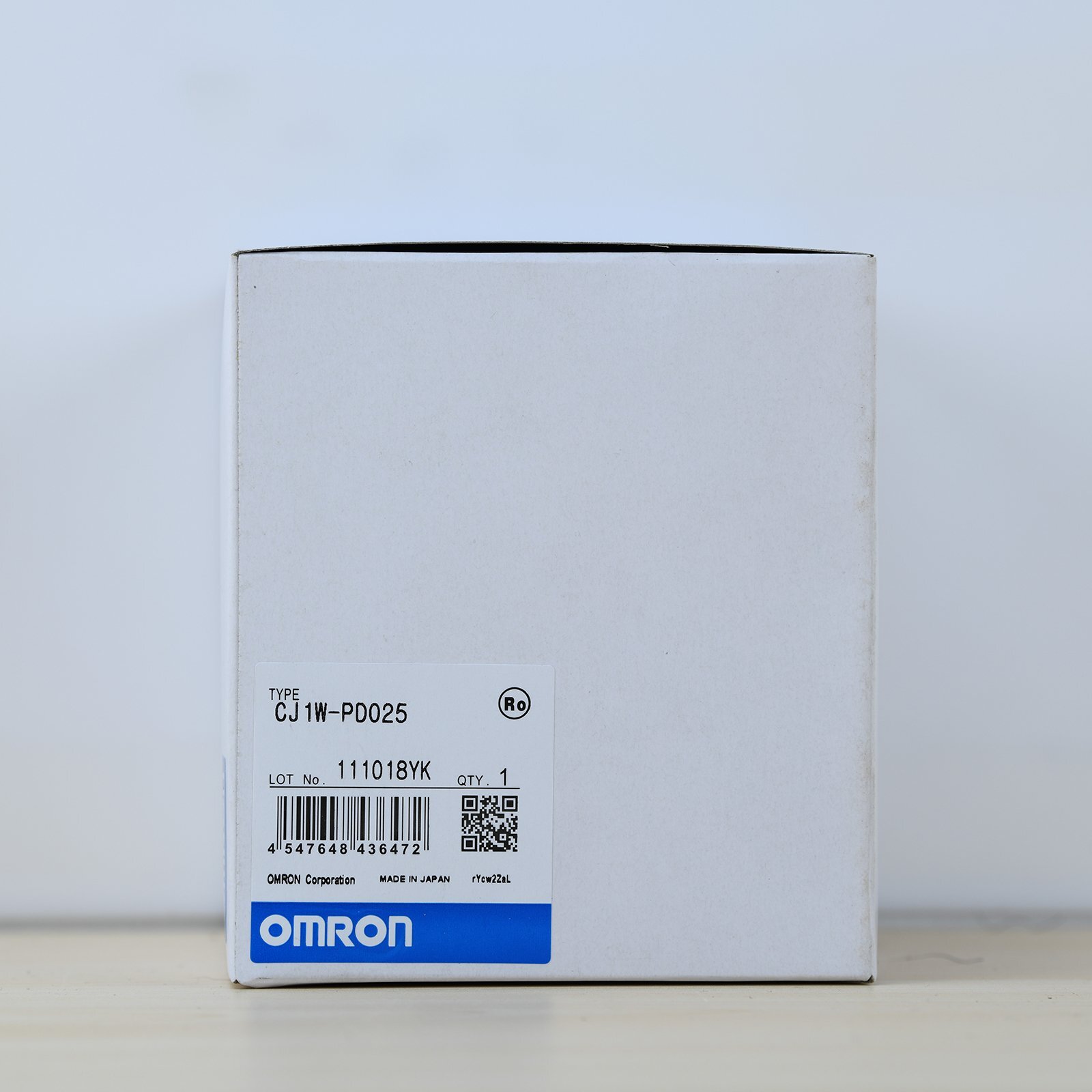 Omron CJ1W-PD025 Power Supply Unit New One Free Shipping CJ1WPD025