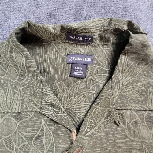 St Johns Bay Shirt Men's Large Button Up Green Short Sleeve NWT - Picture 6 of 8