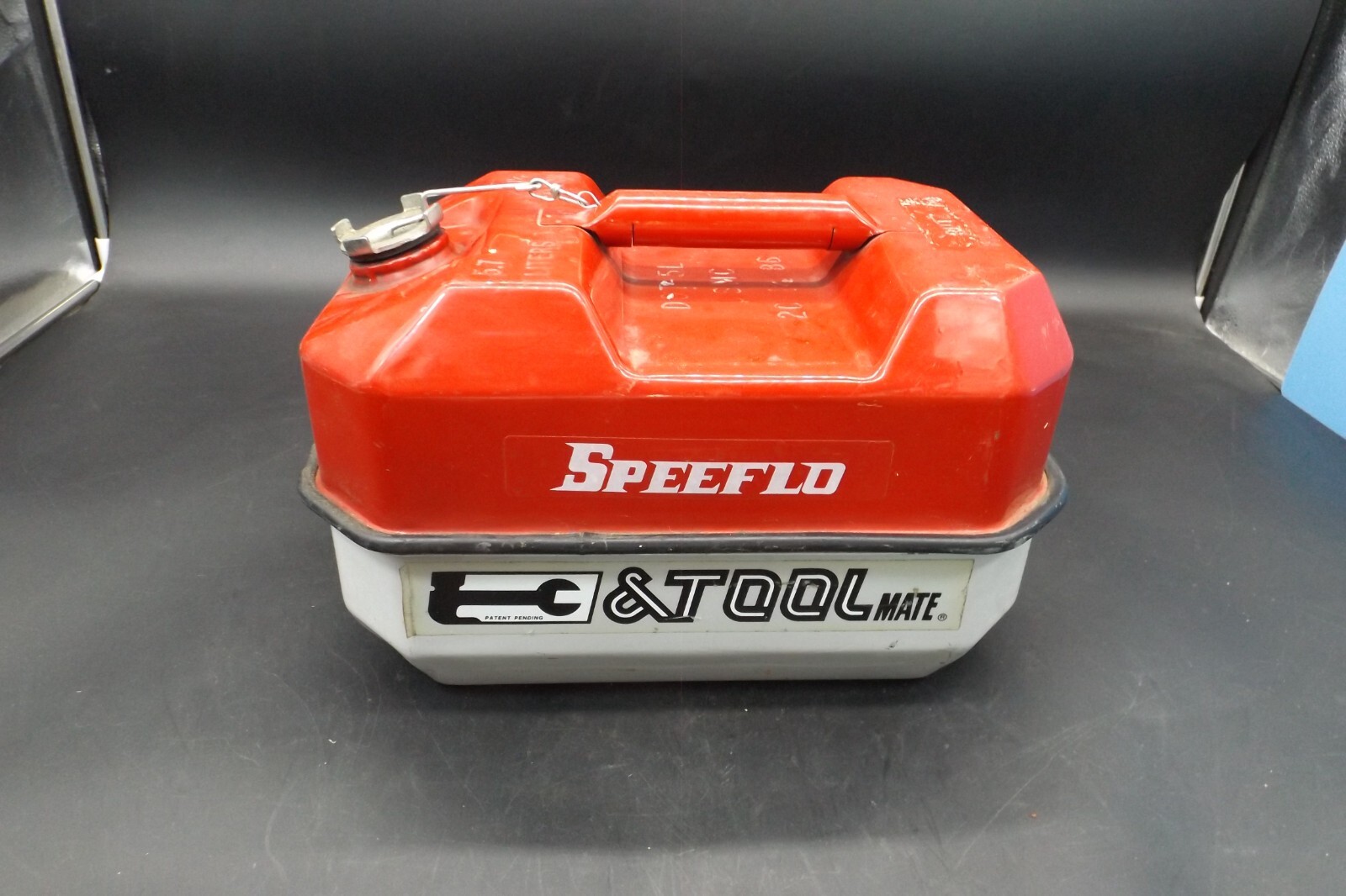 1986 Blitz Fuel & Tool Mate USMC 1.5 Gallon Metal Gas Can/Tool Box