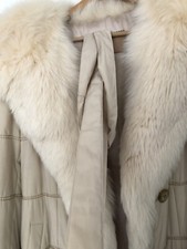 Caper Coat With White Fox Collar Rrp£3868