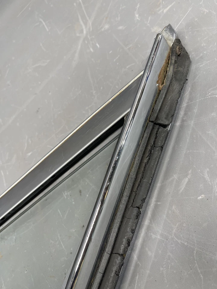 Ford Galaxie 1964 1963 convertible ventana ventilación marcos de vidrio personalizados 500 LH RH OEM Foto 2 de 4