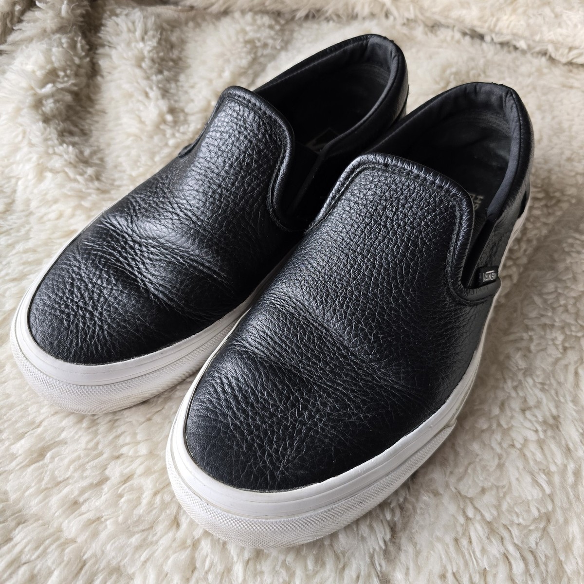 Vans UltraCush Slip-On Black Pebbled Leather Unisex Casual Shoes US sz M5.5/W7
