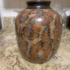 Nicaragua Studio Pottery Vase.  Hand made.  Signed.  Juan Paulino Martinez