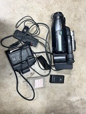 Sony CCD-FX500E Black Hi-Fi Stereo Handycam Video8 Handheld Camcorder w/battery