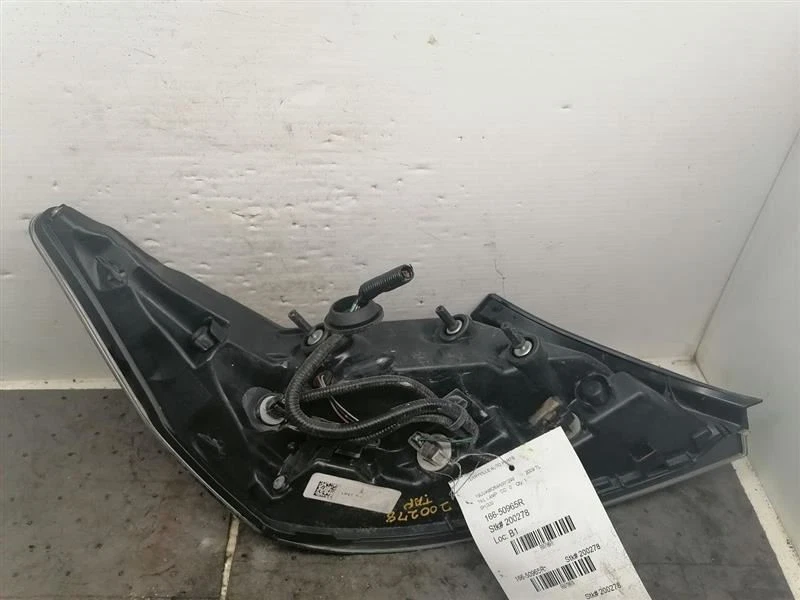 Luz trasera derecha pasajero compatible con 09-11 ACURA TL 718970 Foto 3 de 4