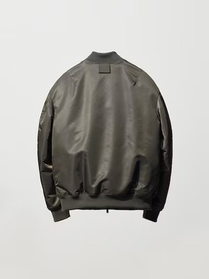 Uniqlo +J Jil Sander Hybrid Down Oversized MA-1 Men's 485339 2026 Uniqlo +J Jil Sander Hybrid Down Oversized MA-1 Men's 485339 2026