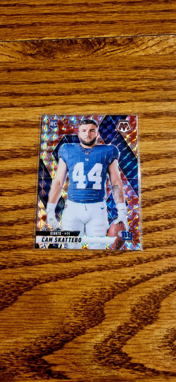 2025 Panini Mosaic Cam Skattebo Red Camo Variation Prizm #271