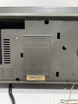 Vintage Toshiba RC-K1 AM FM Band Alarm Clock Radio LCD Display