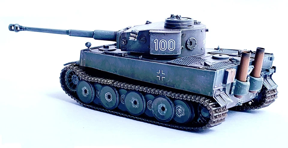 Dragon 1:72 German Initial Production Tiger I Ausf. H Heavy Tank, DRR63113 - Image 2 of 2