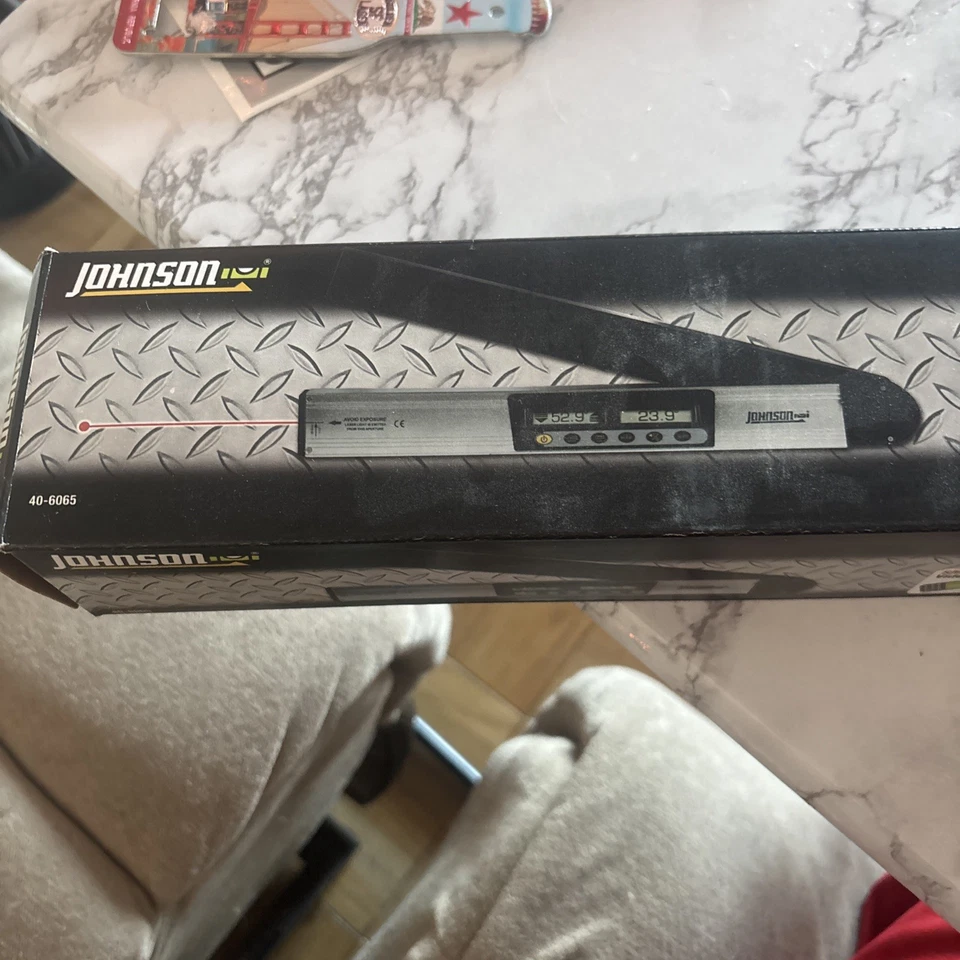 Johnson Digital laser Level with Carrying Case New In Box Never Used - Image 4 of 4