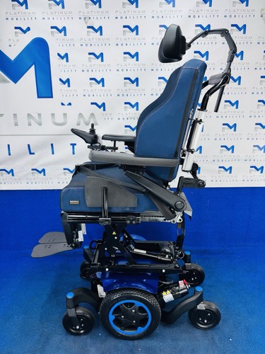 2025 Quickie Q300 M Mini Mobility Powerchair – 4mph Electric Wheelchair (1269) - Picture 4 of 12