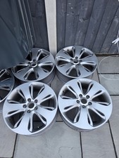 18" Alloy Wheels