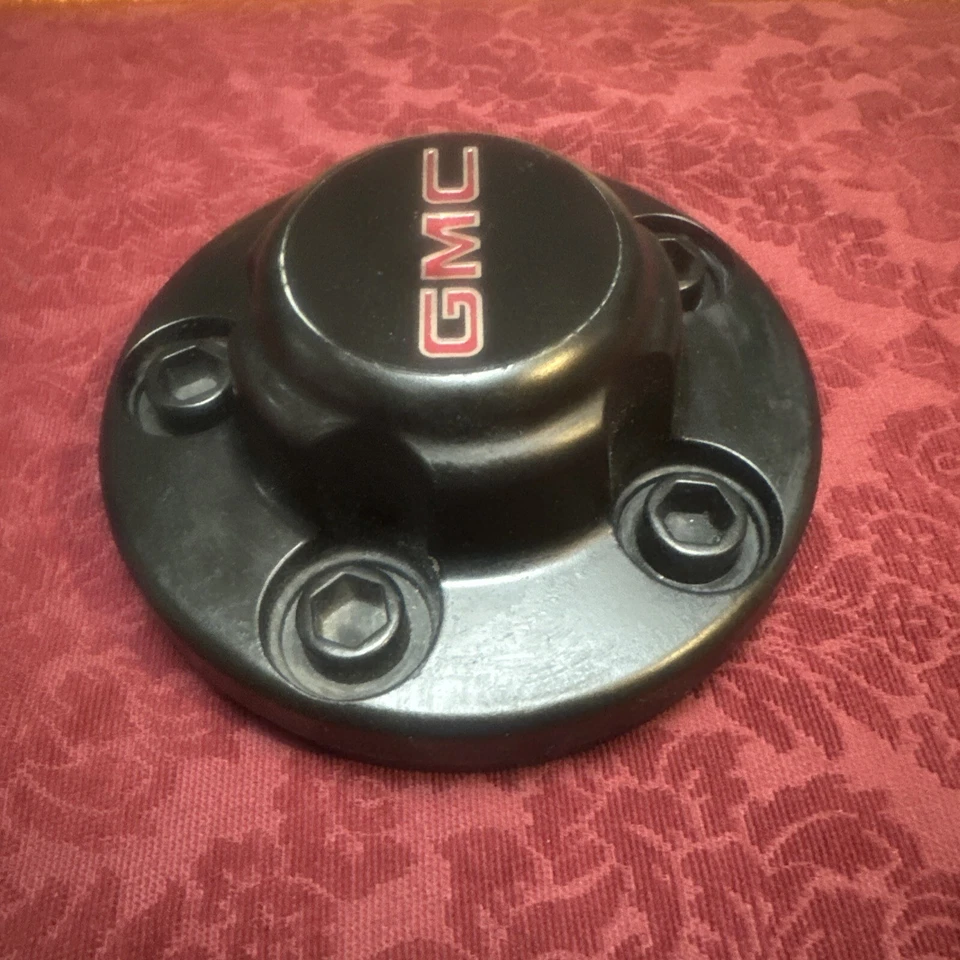 Tapa central llanta única OEM GMC Chevrolet 1998-2001 Tahoe Yukon 15545318B Foto 3 de 4