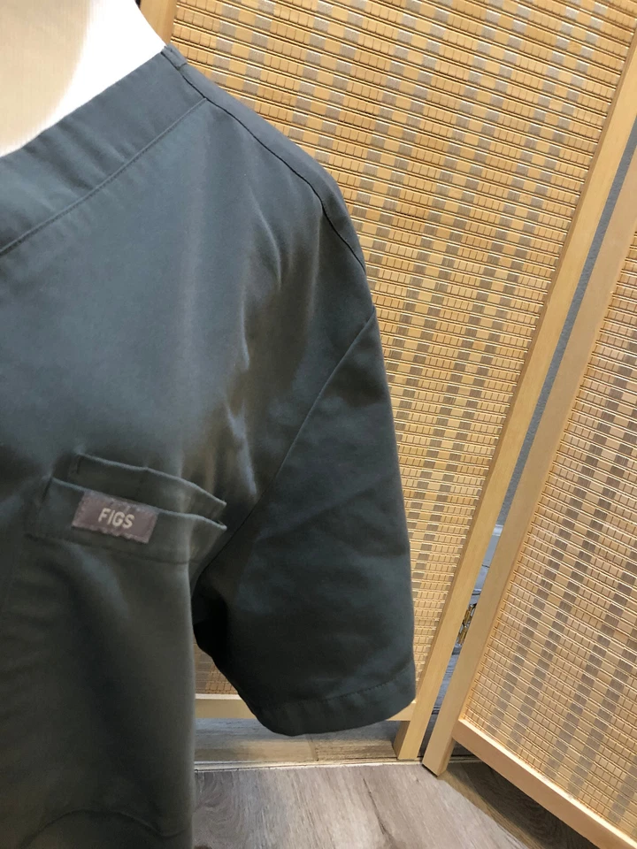 FIGS Scrubs Top Shirt Technical Collection Dark Grayish Green XL (H490) - Image 2 of 4