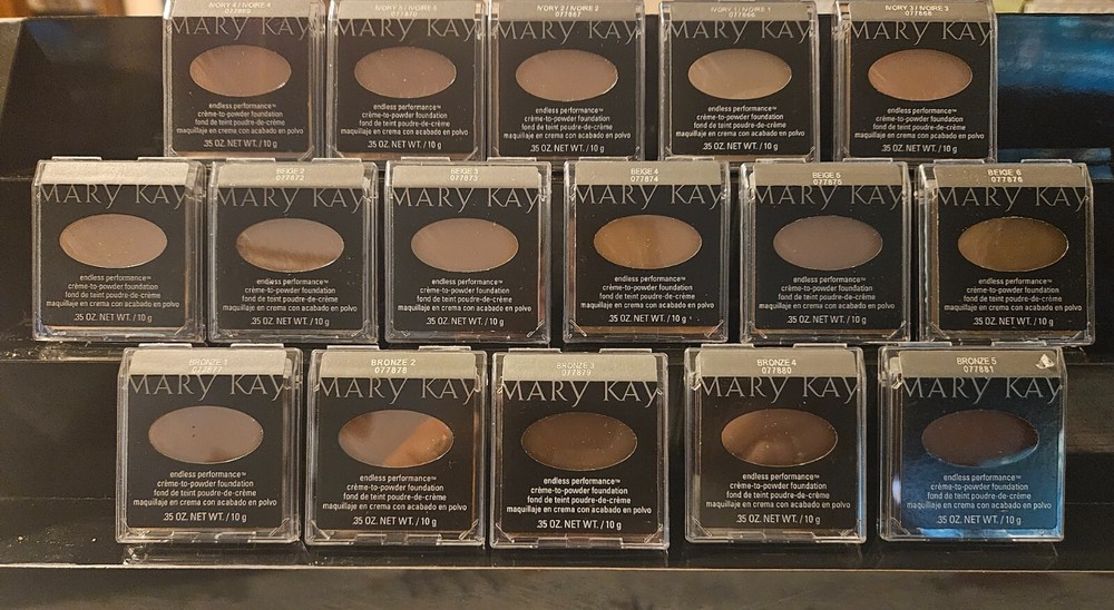 Mary Kay Endless Performance Endless Performance Creme-to-Powder *CHOICE*