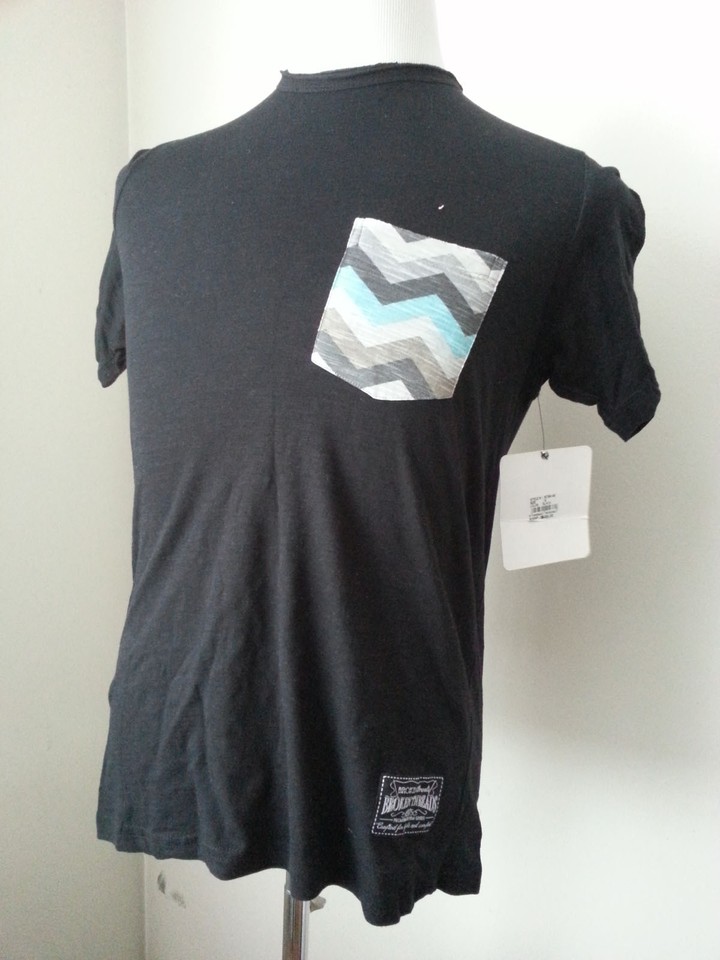 Broken Threads Men Size S Cotton Graphic T-Shirt black with Graphic ...