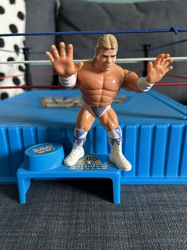 WWF HASBRO LEX LUGER ( TIGHT ACTIONS )...