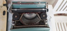 Macchina da scrivere Olivetti lettera 22 prima serie con custodia originale