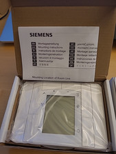 SIEMENS POL822.60/STD ROOM UNIT WITH TEMPERATURE SENSOR
