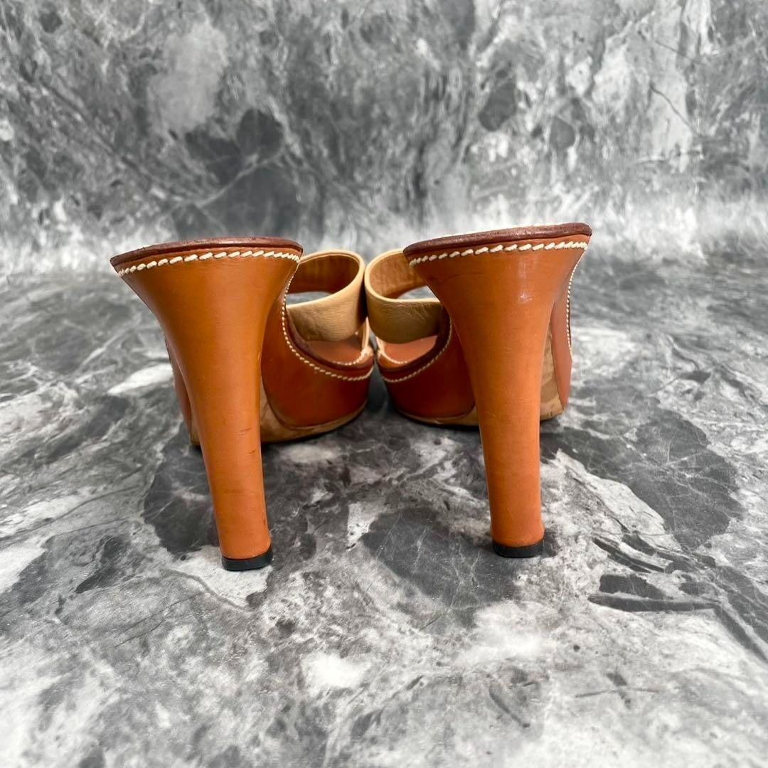 Sandali YSL Yves Saint Laurent Mules taglia 36 US6 beige pelle marrone tacco donna