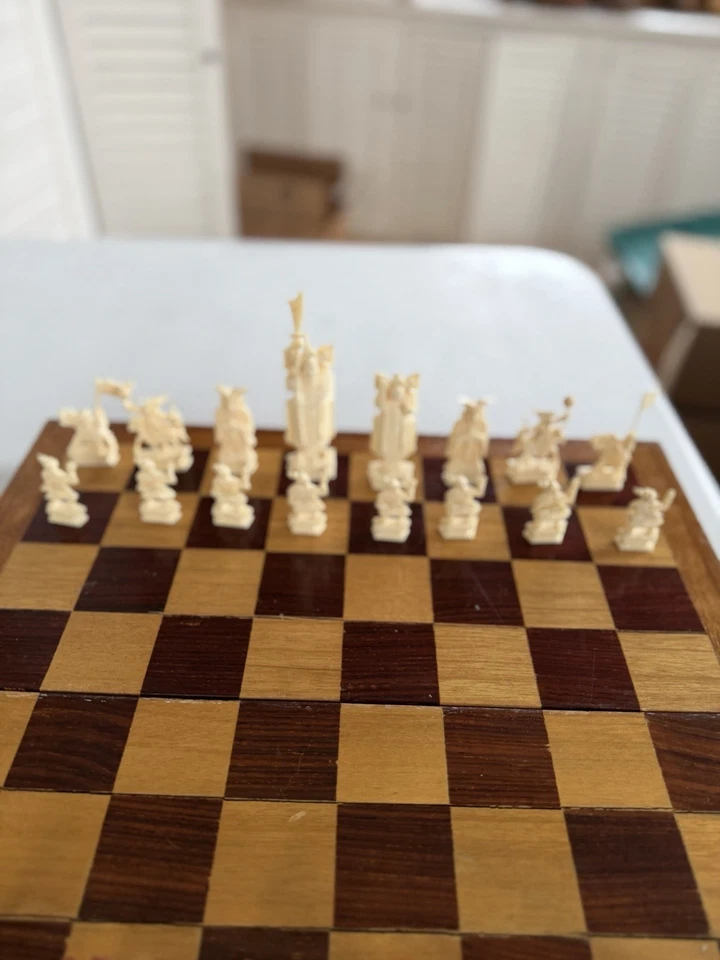 Orient古董手工雕刻象棋套装 — 第 3/4 张图片