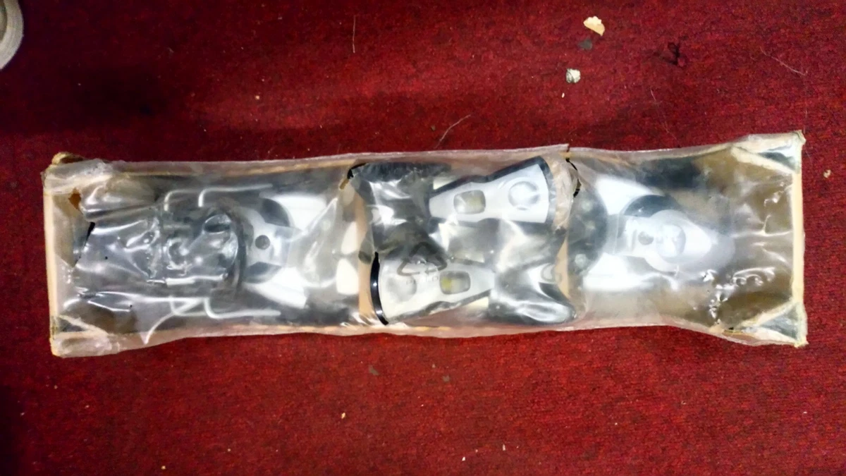 Salomon ski alpin cheap