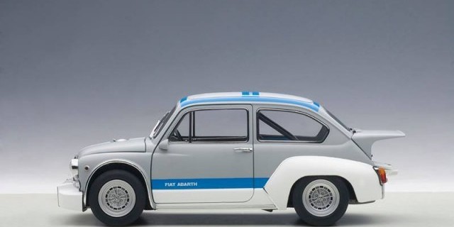 1/18 オートアート フィアット アバルト 1000 TCR ミニカー AUTOART 1:18 FIAT ABARTH 1000 TCR metal Car model Holiday gift