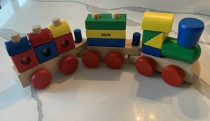 melissa and doug stackable train