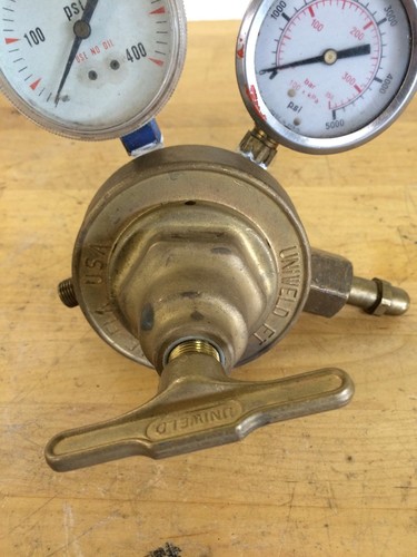 VINTAGE Uniweld Druckgasregler (RV8011-1) - Bild 4 von 6