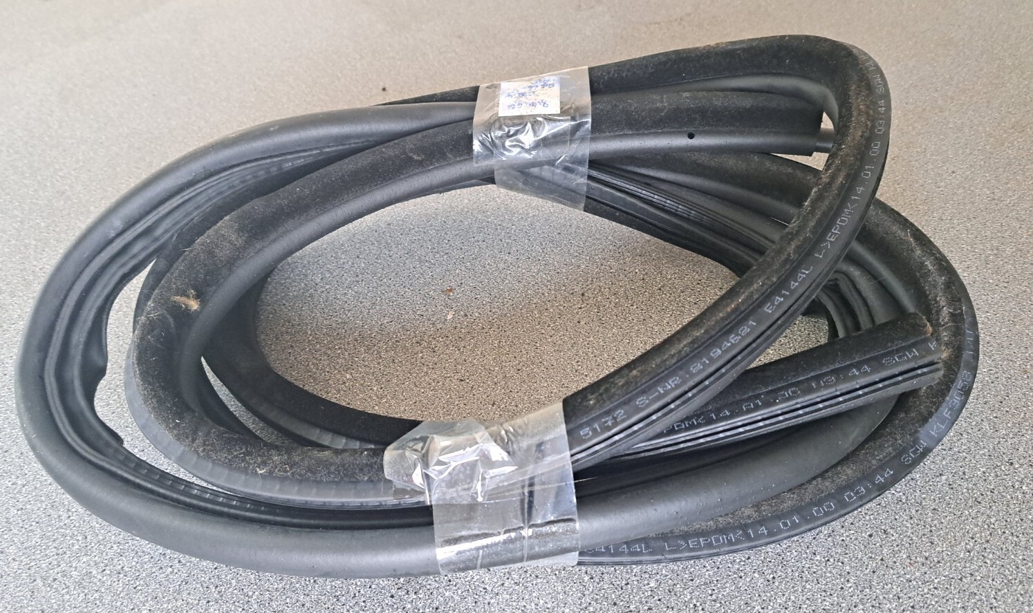 BMW E46 Touring Sealing Door Seal 8194681 Edge Protection for sale  