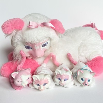 Vintage Kitty Surprise Mom & 4 Four Babies Kittens 1992 Plush Pink Cat