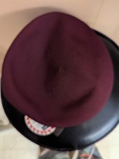 Kangol Hat With Visor L/XL Wine