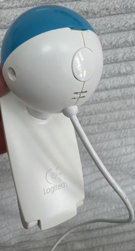 Logitech QuickCam Easy Cool V-UAP42 Blue & White Web Camera c2006 Tested - Picture 13 of 14