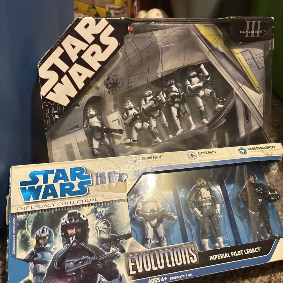 Imperial Pilot Serie 2 II Evoluciones Guerra de las Galaxias Colección Legado Sin usar, en caja Completo Foto 2 de 4