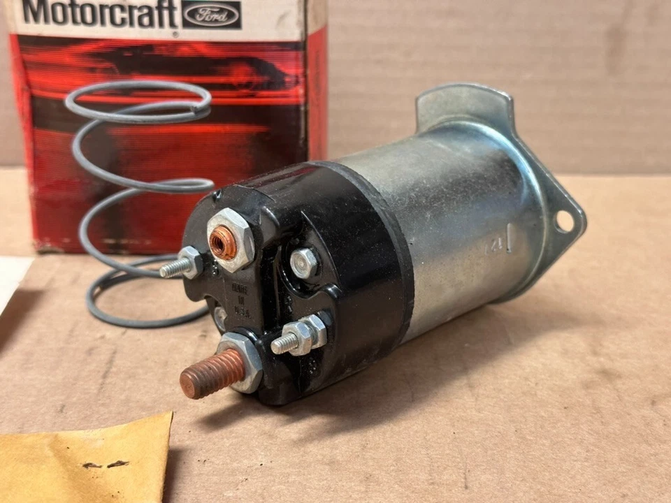 Corvette Camaro Chevelle 1964-1975 nuevo solenoide de arranque GM 1114356 Foto 2 de 4