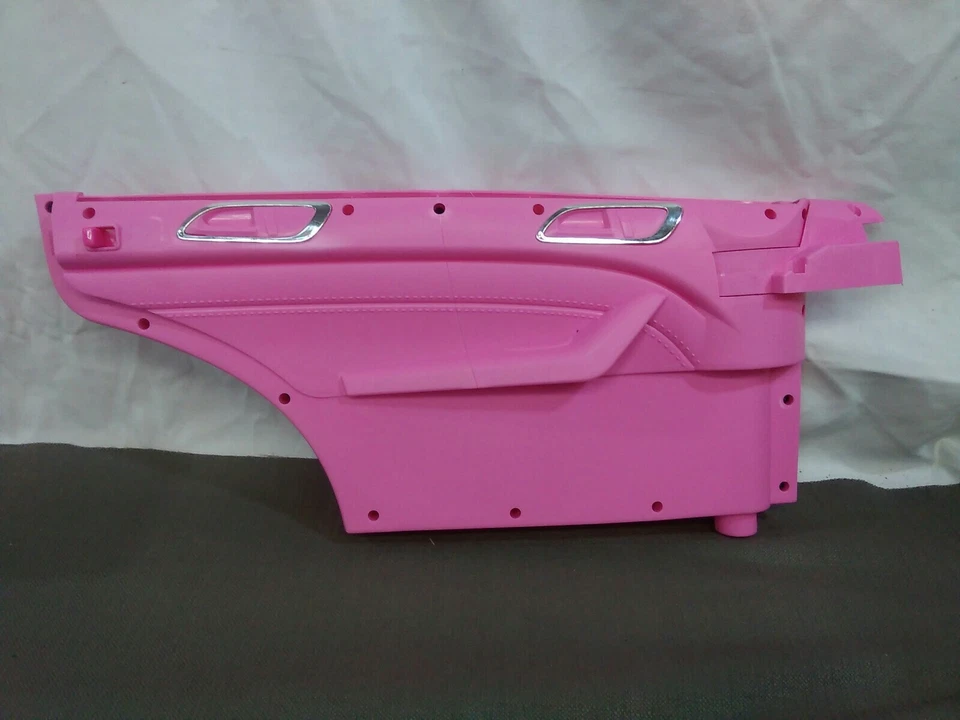  Power Wheels Disney princess Mercedes-Benz AMG 45 pink driver side door only - Image 2 of 4
