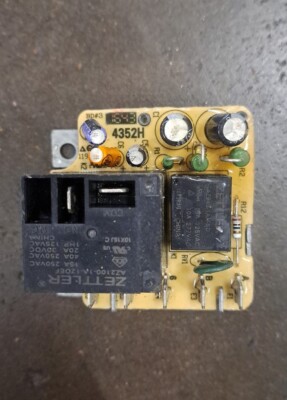 TRANE HVAC Control Board PART# 4352H