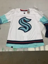 SEATTLE KRAKEN ADIDAS AUTHENTIC JERSEY WHITE SIZE 54 PRIMEGREEN FREE SHIP