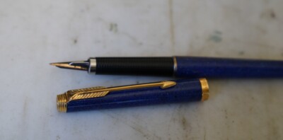 Stylo Plume Parker 180 - Laque Lapis Lazuli, Plume En Or Massif 18 Carats - Occasion, Prestige