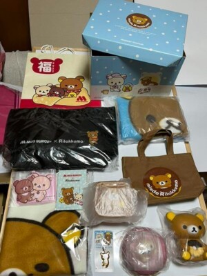 Rilakkuma 13 points Mosburger and Misdo Bulk deals Comes with boxes and handbags