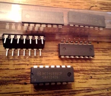 Lot of 9: ON Semiconductor MC14093BCP