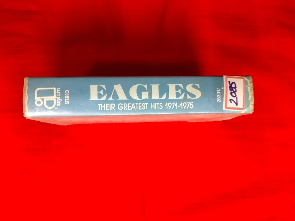 Eagles Their Greatest Hits 1971 1975 Clamshell CASSETTE TAPE INDIA indian - Image 2 of 4