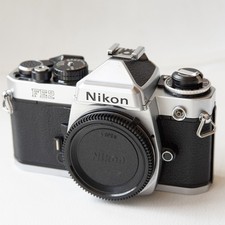 READ DESCRIPTION Nikon FE2 35mm SLR Film Camera Silver Body in Great Condition