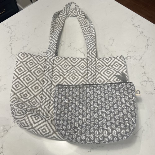 Quilted Koala~Large Grey & White Geometric Shape Quilted Double Strap Tote