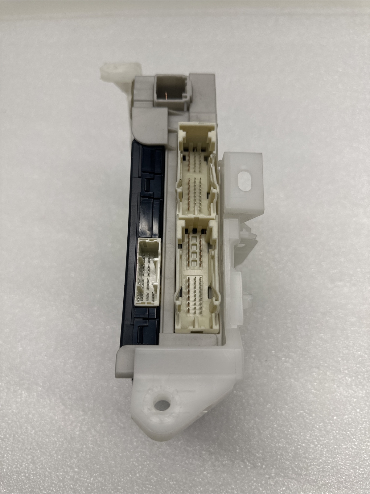 2012-15 TOYOTA PRIUS MULTIPLEX NETWORK BODY MODULE OEM 89221-47260